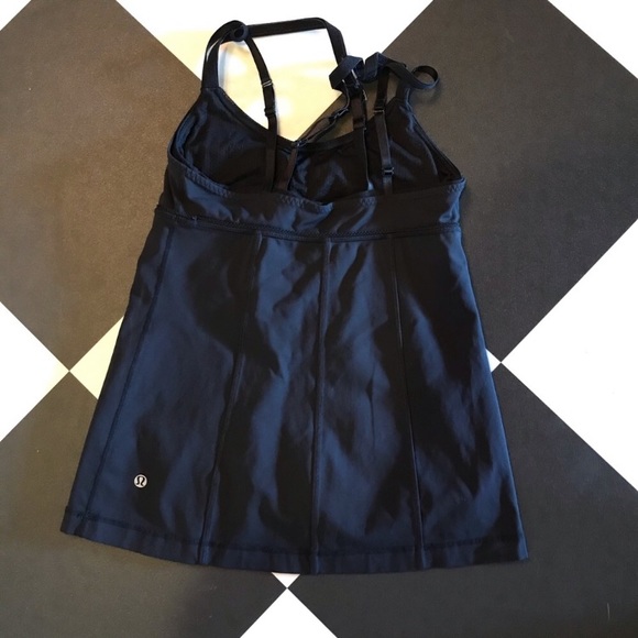Lululemon Warrior 1 Tank Black - Picture 3 of 6